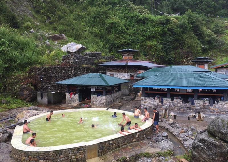 Gasa Hotspring Tour